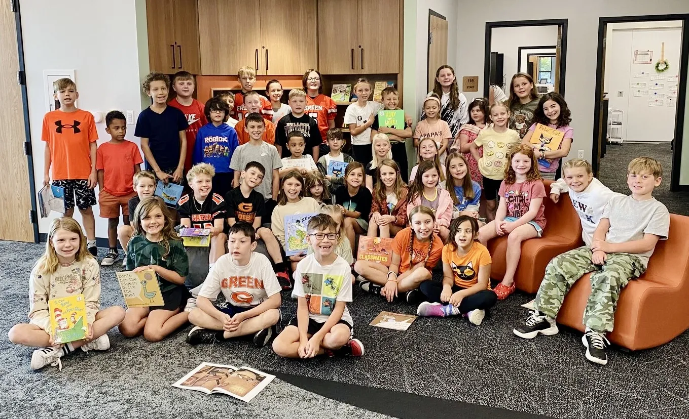 Cross collaboration between 5th and 2nd grade classes